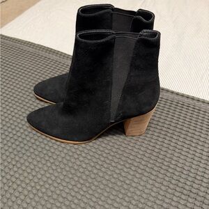 Nine West Black Ankle Boots with Brown Heel